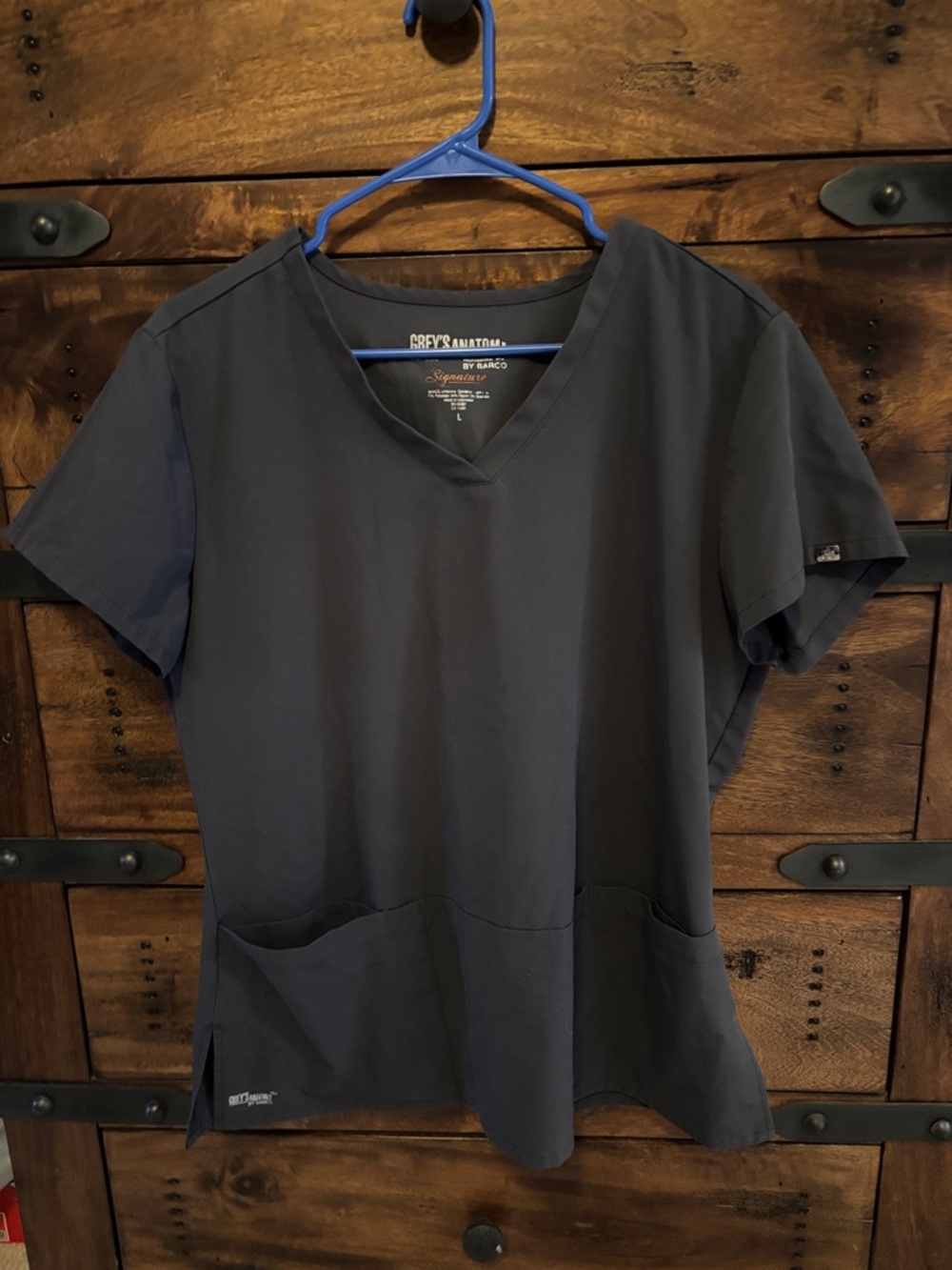 Grey's Anatomy Women's Short Sleeve V-Neck Scrub Top - Grey